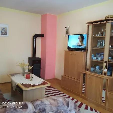 Semesterbostad Ruzmarin