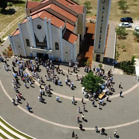 Ruzmarin * Velika Cista (Sibenik-Knin)